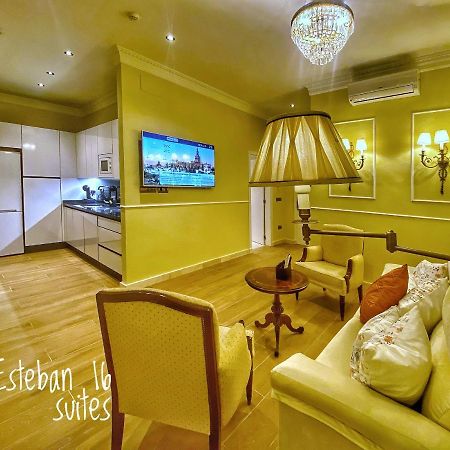 Suites San Esteban 16 Ducal Seville Exterior photo