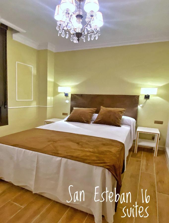 Suites San Esteban 16 Ducal Seville Exterior photo