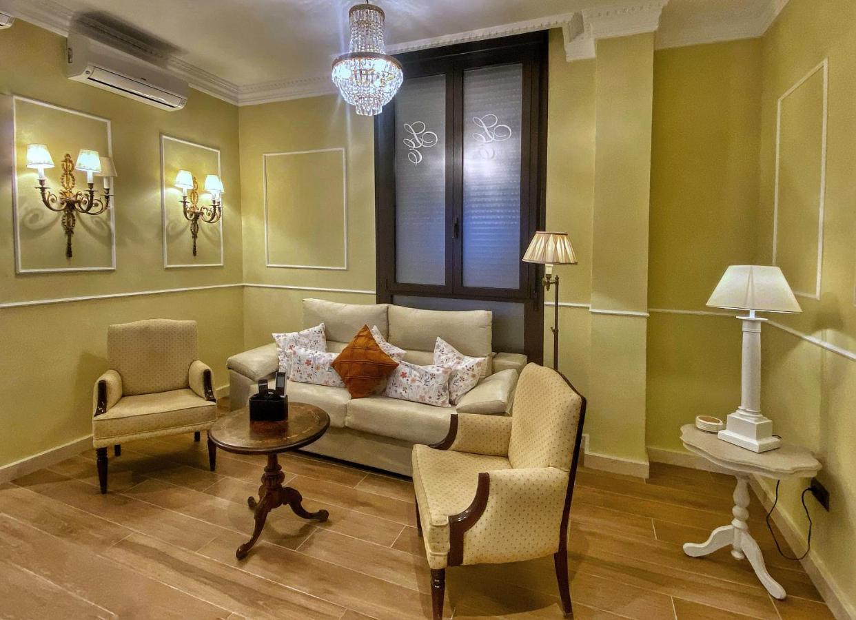 Suites San Esteban 16 Ducal Seville Exterior photo
